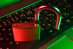 CAPTCHAs falsos: cibercriminales usan páginas de verificación para distribuir malware y comprometer la seguridad de los usuarios