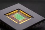 Huawei empleó chips de TSMC y memoria HBM de Samsung y SK Hynix en su chip Ascend 910C, reporta Bloomberg