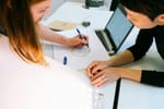 Nuevos llamados Corfo buscan potenciar emprendimientos innovadores liderados por mujeres