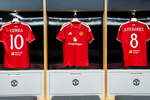 Qualcomm y Microsoft llevan una Surface exclusiva al Manchester United
