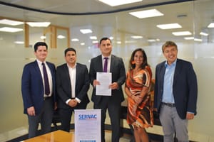 Operadoras firman acuerdo con SERNAC para mejorar prácticas promocionales