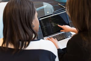 Cisco comparte cinco consejos para el éxito profesional de las mujeres en las carreras STEM