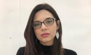 Mailyn Calderón, de la UNAB: "El despertar de la inteligencia artificial en las telecomunicaciones chilenas".