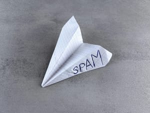 Crecen las comunicaciones no solicitadas en Chile, generando un nuevo foco de riesgo en fraudes digitales