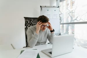 Aumentan 115% los ciberataques que suplantan herramientas de IA como ChatGPT, según Kaspersky