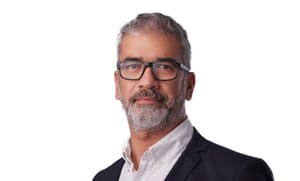 ¿Podría Chile proteger legalmente nuestro rostro de los deepfakes?, por Alberto Juárez de Sovos