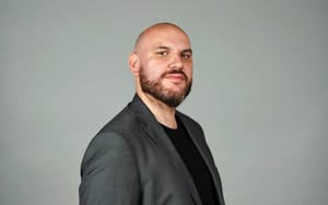 El lenguaje universal que cambió la forma en que nos comunicamos, por Ariel Herrera de Xiaomi Chile