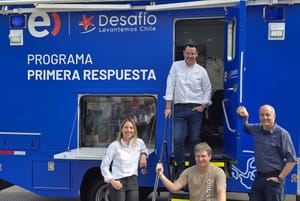 Entel y Desafío Levantemos Chile lanzan el primer centro de operaciones para emergencias móvil con conexión satelital