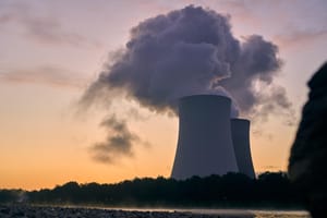 Google y Kairos Power dan detalles del reactor nuclear modular en Tennessee, Estados Unidos