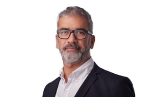 Deepfakes, elecciones y la batalla por la confianza, por Alberto Juárez, VP Digital ID & Trust, Sovos