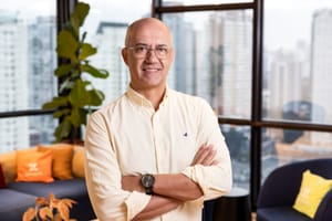 La inteligencia artificial redefinió las expectativas de servicio y transparencia en el mercado chileno hacia 2026