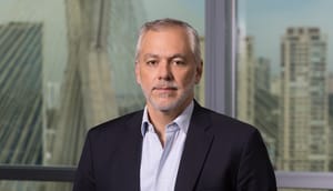 El 94 % de los CIOs han aumentado las inversiones en IA, pero la mitad advierte que su adopción está avanzando demasiado rápido