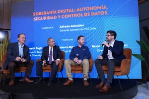 TCS advierte que Chile debe anticipar sus dependencias tecnológicas antes de que sea tarde