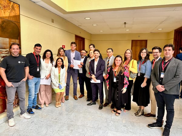 Legisladores lanzan hoja de ruta para impulsar el ecosistema startup en Chile