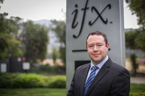 IFX refuerza su liderazgo en Chile con nombramiento de Carlos Giraldo como nuevo country manager