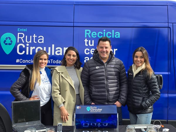 Ruta Circular de Entel ha recolectado más de  350 unidades de celulares en desuso