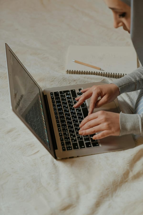 Phishing personalizado suplanta a Recursos Humanos para robar credenciales