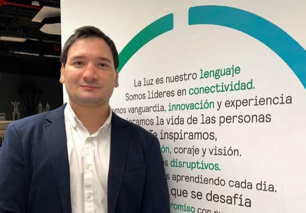 Signify nombra a Andrés Cáceres nuevo gerente comercial en Chile