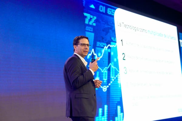 Tecnología y seguridad ciudadana: la visión de SONDA en el Summit País Digital 2025