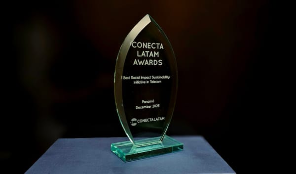 Entel recibe premio regional por impacto social y sostenible en telecomunicaciones