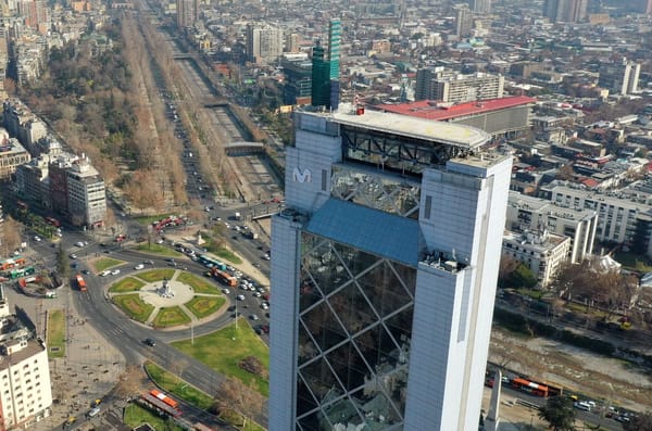 Telefónica Chile redefine su estructura de capital: Evalúa desinversión en ON Net Fibra para optimizar balance