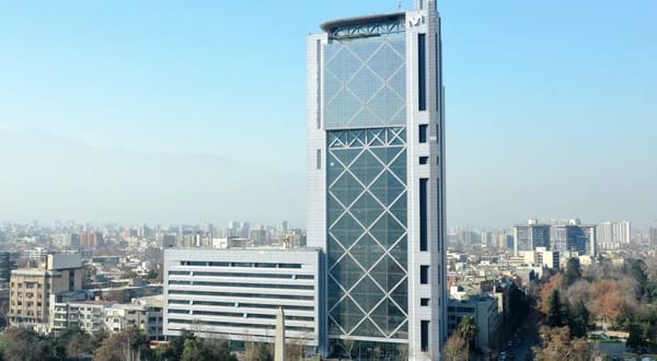 Telefónica cierra una etapa histórica en Chile tras 35 años impulsando la conectividad, innovación y el desarrollo digital del país