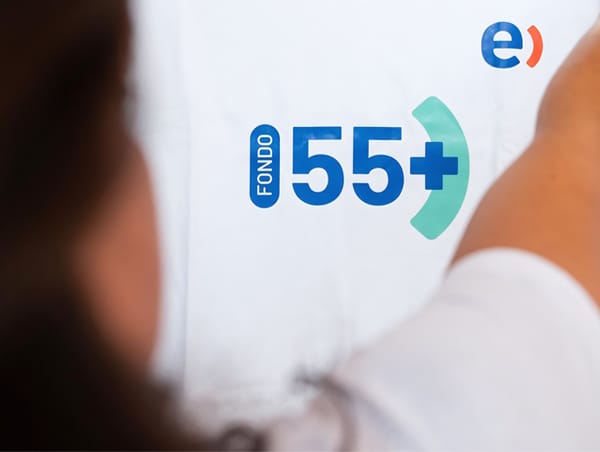 Fondo 55+ de Entel supera las 100 postulaciones para apoyar la inclusión digital de personas mayores