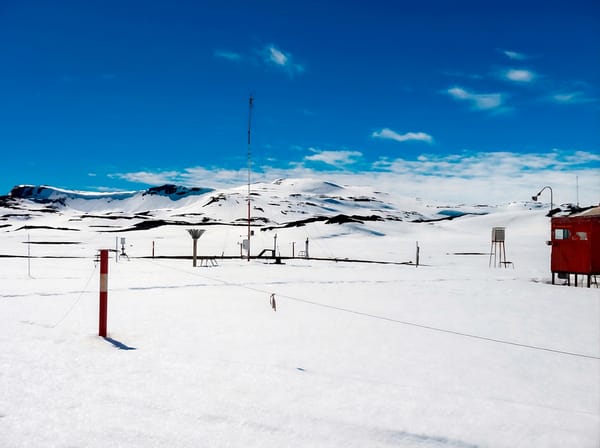 Entel resalta que Instagram, Facebook y TikTok son las aplicaciones más usadas en la Antártica