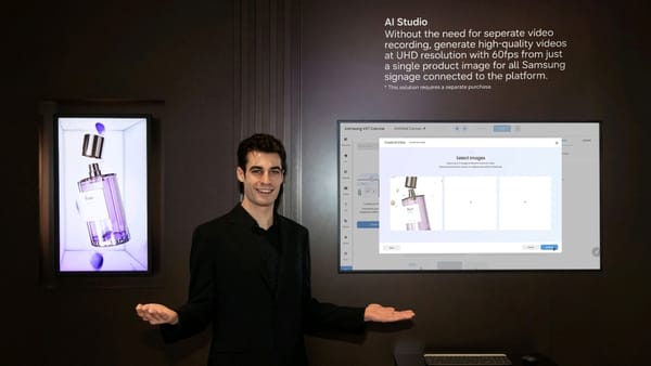 Samsung lanza una pantalla Spatial Signage de 32 pulgadas con 3D sin lentes