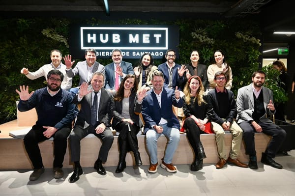 Claro empresas y Hub Metropolitano sellan una alianza para impulsar la transformación digital de las pymes de la Región Metropolitana