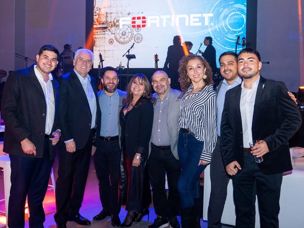 ST Computación cumple 50 años y proyecta expansión regional con foco en IA