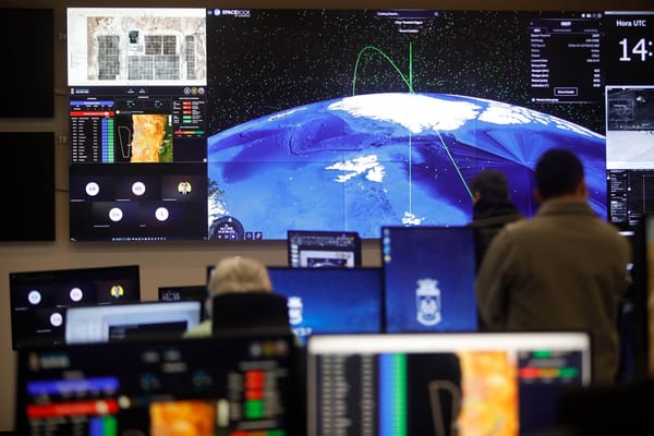 Inteligencia espacial en tiempo real gana terreno en minería, energía e infraestructura crítica
