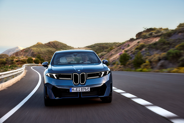 BMW iX3 obtiene cinco estrellas con Snapdragon Ride Pilot