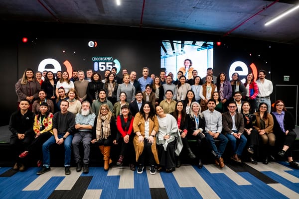 Ganadores del Fondo 55+ de Entel inician ejecución de sus proyectos para reducir brecha digital en personas mayores