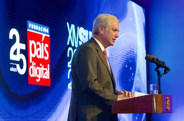 Summit País Digital: Presidente Kast propone interoperar el 80% de los datos del Estado con foco en agilizar trámites ciudadanos